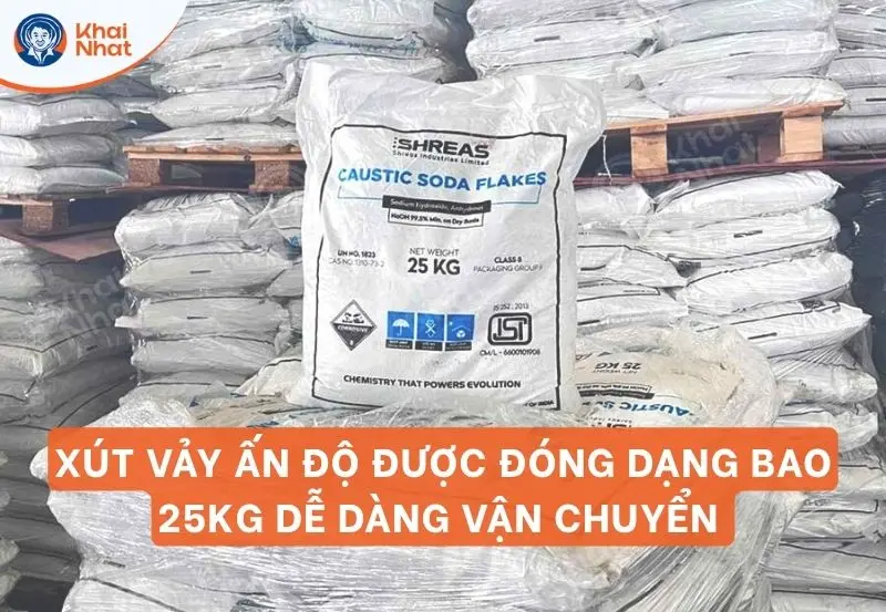 xút được đóng thành bao dễ dàng vận chuyển