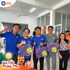 Trung thu đoàn viên tại gia đình Khai Nhật