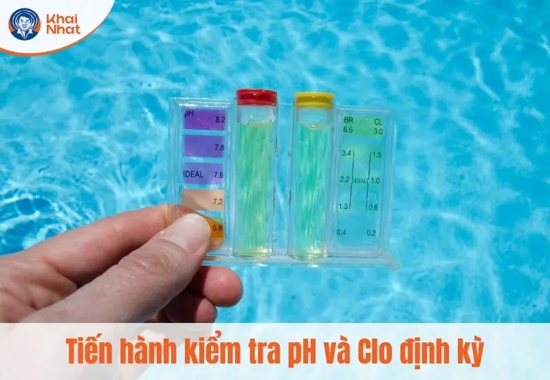 Một số mẹo giúp nước hồ bơi luôn trong